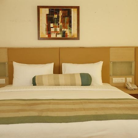 Mango Hotels, Samed Agra Agra  Exterior photo