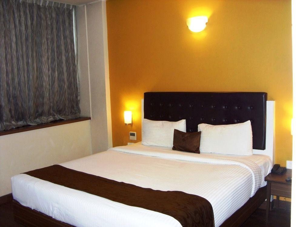 Mango Hotels, Samed Agra Agra  Exterior photo